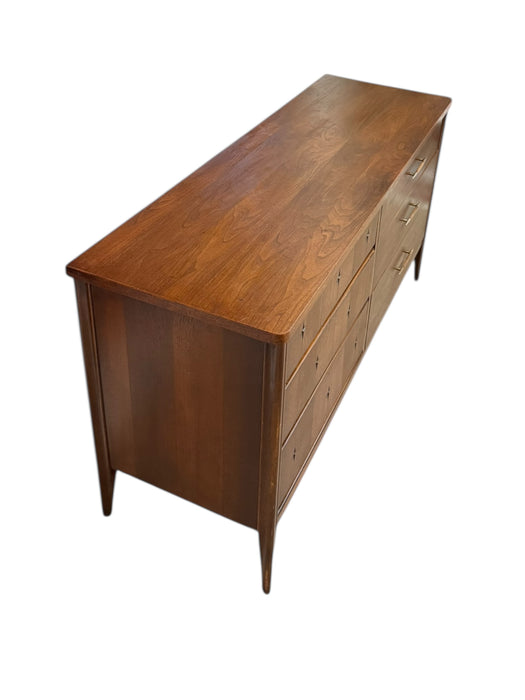 Vintage Mid Century Modern Solid Walnut Dresser Set Dovetailed by Broyhill Saga Line and Signature Star Pattern