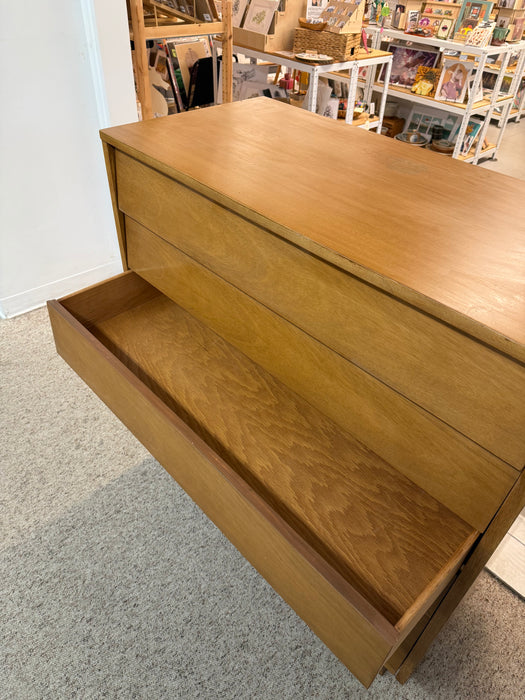 Vintage Mid Century Modern 6-Drawer Dresser Dovetailed Drawers by Kent Coffey
