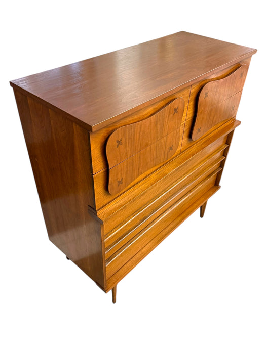 Vintage Bassett Monterey Mid-Century Modern Walnut 5 Drawer Dresser with Rosewood ‘X’ Inlays by Leo Jiranek Circa 1963