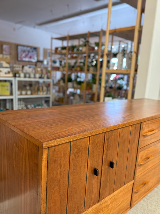 1960s Mid-Century Modern Possibly Teak Credenza / Dresser with Sculpted Pulls & Glass-Front Tray Drawers