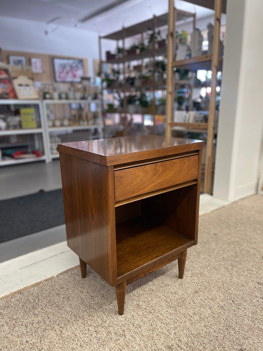 Mid-Century Modern Walnut Nightstand with Drawer and Open Cubby, 1950s