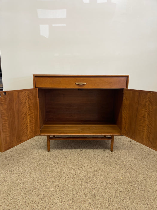 Vintage Mid-Century Modern Record Cabinet or Compact Credenza by Drexel Parallel, 1960s USA