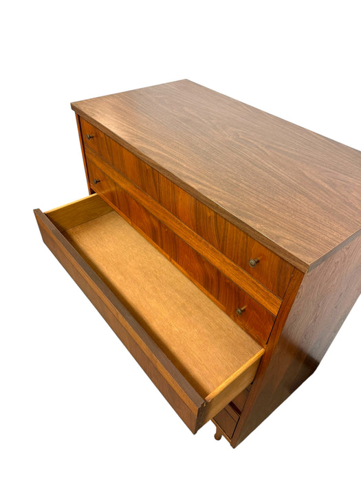 Vintage Mid Century Modern 4 Drawer Dresser Dovetailed Drawers