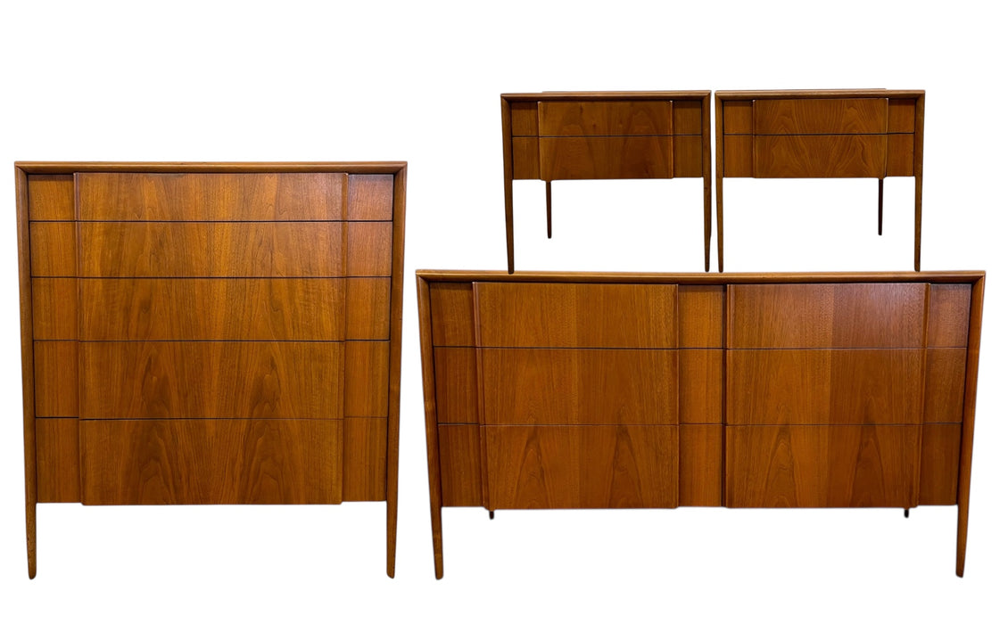 Complete Vintage Mid-Century Modern Bedroom Set by Drexel, Parallel Collection - Dressers and Nightstands