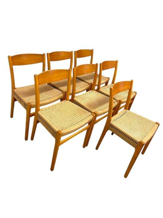 Vantage Danish Mid Century Modern Dining chair Set of 7 Attributed to Skovmand & Andersen for Moreddi