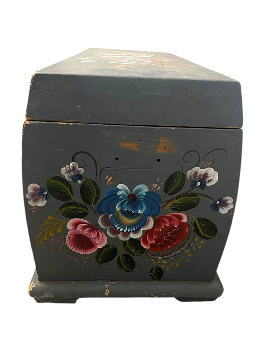 Vintage Hand-Painted Norwegian Folk Art Storage Chest or Blanket Trunk in Blue with Dancing Figures and Floral Motifs