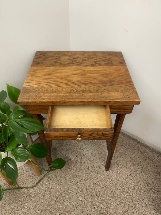 Vintage Mission Style Oak SideTable with Drawer and Lower Shelf, Early 20th Century Craftsman Design