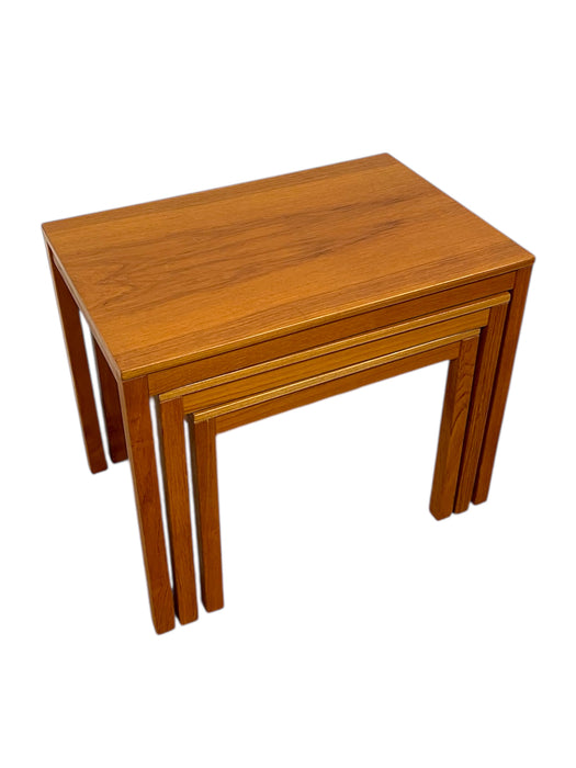 Vintage Mid-Century Modern Nesting Tables - Set of Three