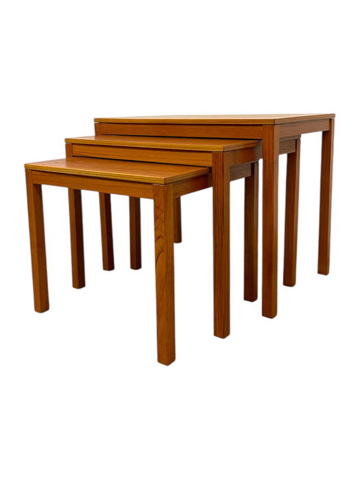 Vintage Mid-Century Modern Nesting Tables - Set of Three
