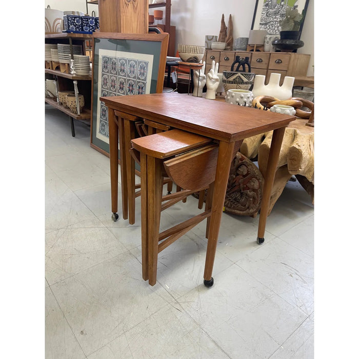 Vintage Mid-Century Modern Nesting Table Set with Three Round Stowaway Stools/Tables on Casters - UK Import