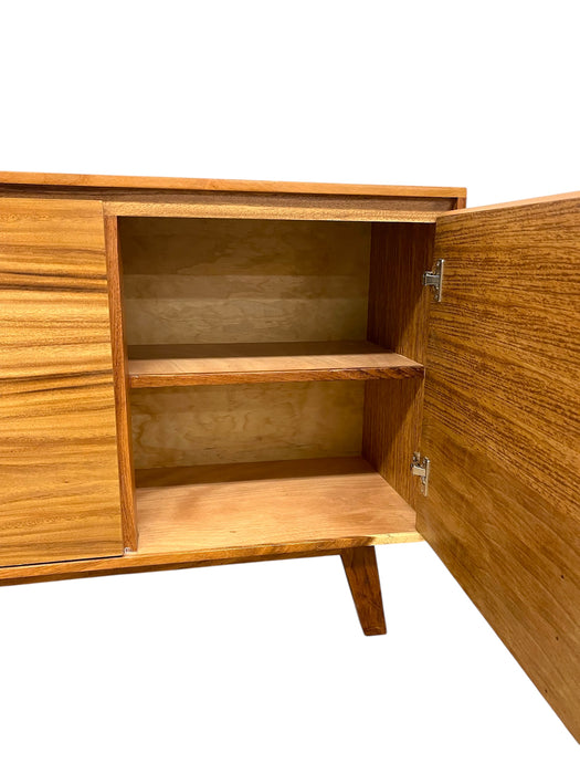 Mid Century Modern Style Credenza 3 Door TV Cabinet