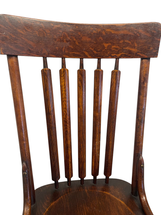 Antique Arts and Crafts Style Windsor Side Chair Cattail Spindle Back
Tapered Legs