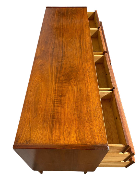 Mid-Century Modern Dresser Attributed to John Van Koert for Drexel - 8-Drawer Lowboy