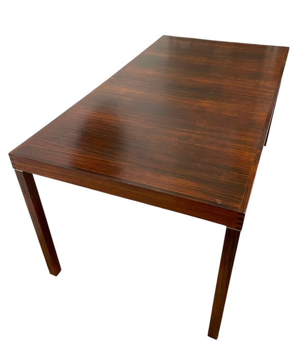 Vintage Mid-Century Modern Extendable Dining Table with Removable
Stored Leaf