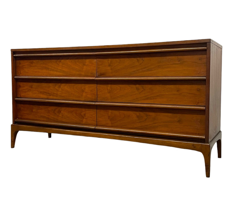 Vintage Mid Century Modern Solid Walnut Credenza by Lane Rhythm line Dovetail Drawers.