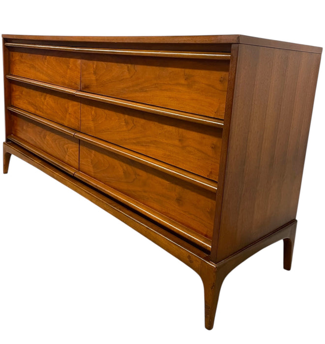 Vintage Mid Century Modern Solid Walnut Credenza by Lane Rhythm line Dovetail Drawers.
