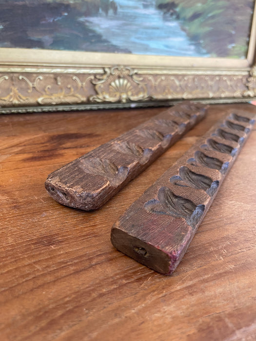 Likely Antique Dutch Carved Wood Molding Samples with Botanical Motifs, Set of Two from Kunsthandel De Luifel Hilversum.
