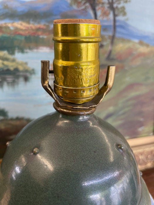 Signed Studio Pottery Ceramic Table Lamp with Crystalline Glaze and Moss Green Cap, Mid-20th Century Style