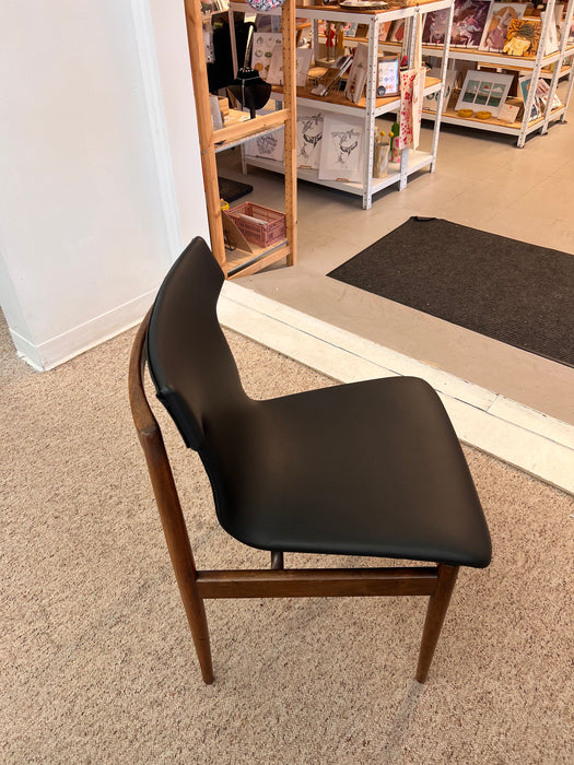 Vintage Danish Mid Century Modern Rosewood Dining Chair Set of 6 By Inger Klingenberg for Fristho Holland