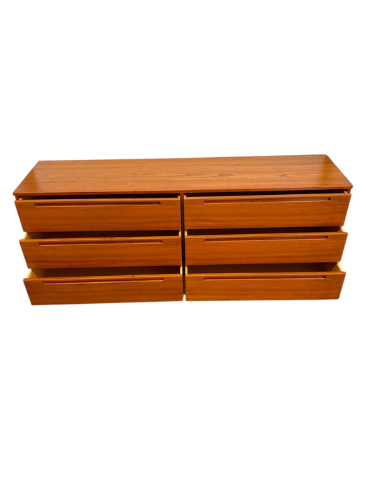 Vintage Danish Mid Century Modern Teak 6 Drawer Dresser by Nils Jonsson for Torring Mobelfabrik