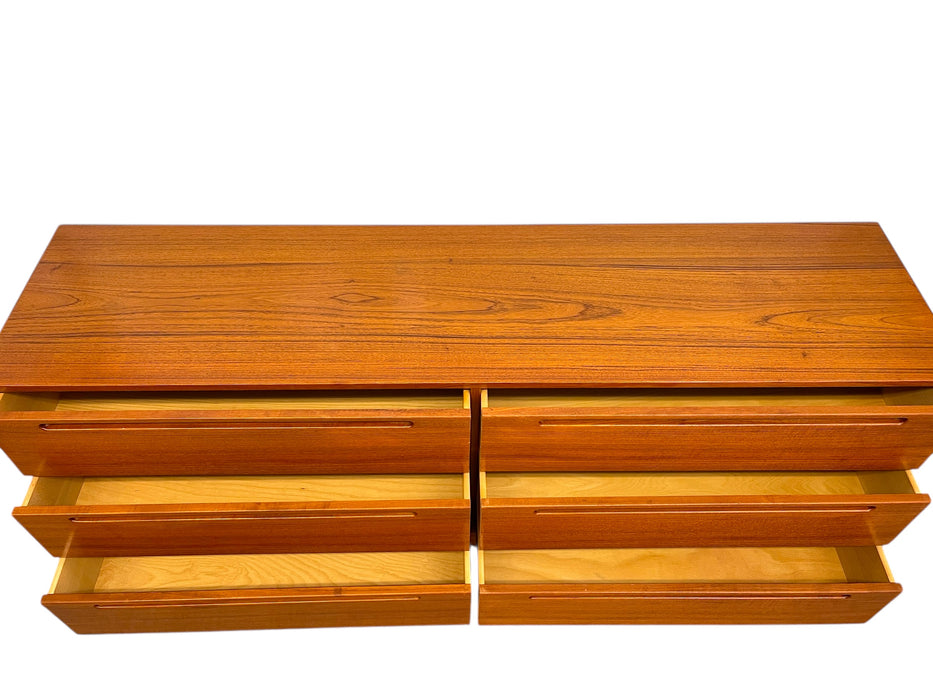 Vintage Danish Mid Century Modern Teak 6 Drawer Dresser by Nils Jonsson for Torring Mobelfabrik