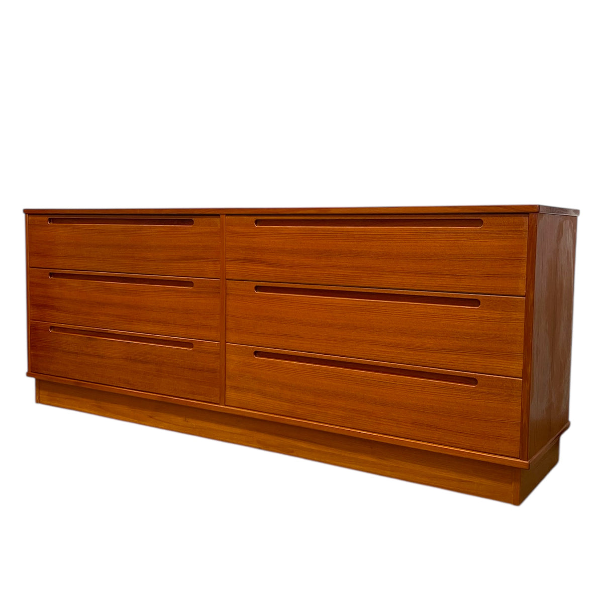 Vintage-Danish-Mid-Century-