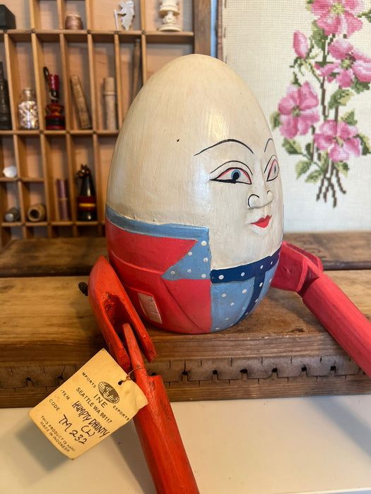 Vintage Handmade Humpty Dumpty Wooden Shelf Decor (0nline purchase only)
