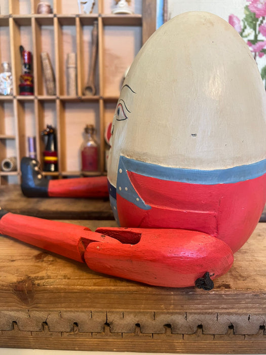 Vintage Handmade Humpty Dumpty Wooden Shelf Decor (0nline purchase only)