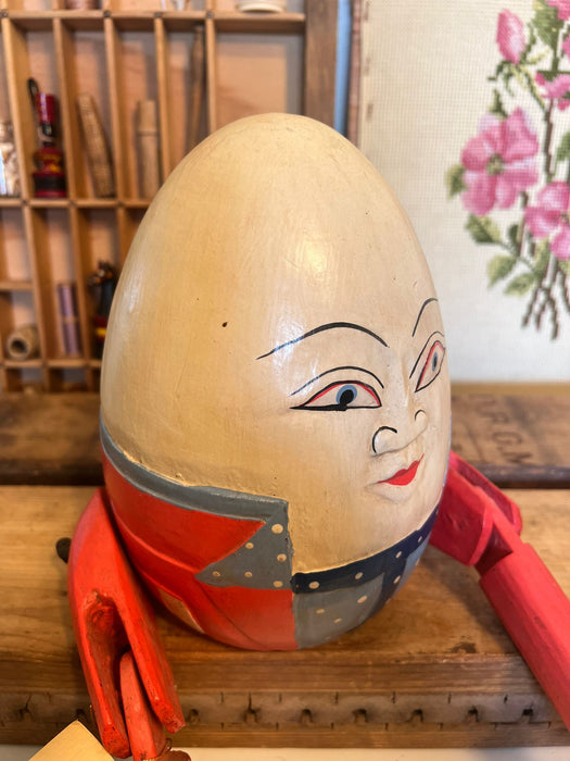 Vintage Handmade Humpty Dumpty Wooden Shelf Decor (0nline purchase only)