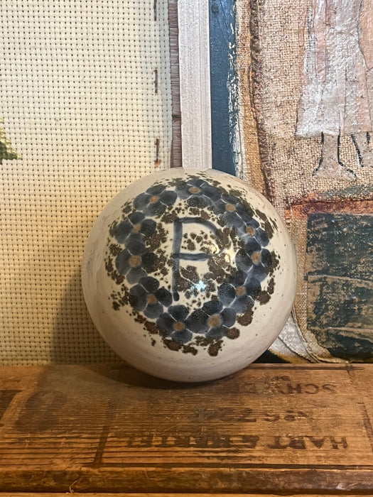 Vintage Handmade mid Century Modern style Paper weight sculpture with floral motif.