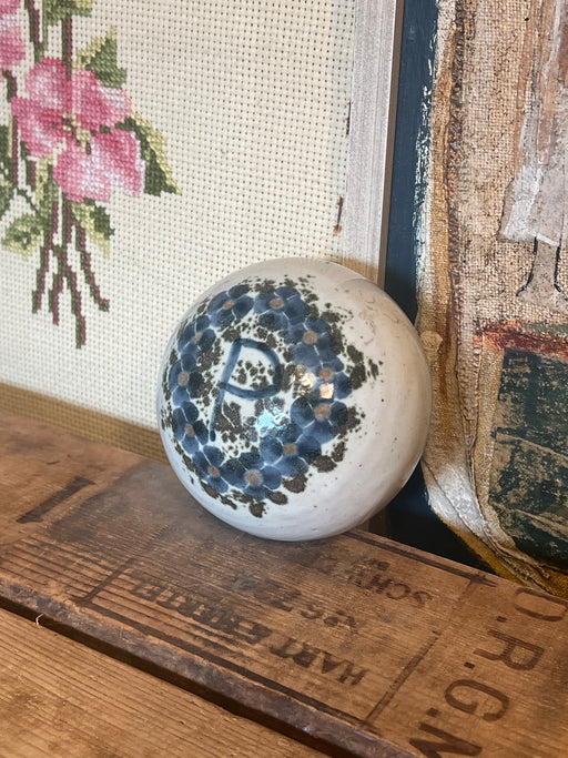 Vintage Handmade mid Century Modern style Paper weight sculpture with floral motif.