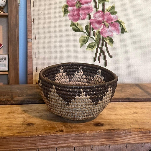 Vintage Handwoven basket.( Available by Online Purchase Only)