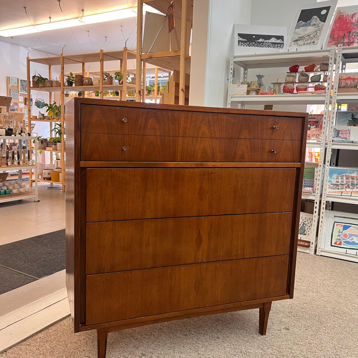 Vintage Mid Century Modern 4 Drawer Dresser Dovetailed Drawers