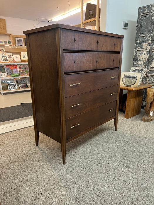 Vintage Mid Century Modern 5 Drawer Walnut Wood Dresser by Broyhill with Signature Star Inlays