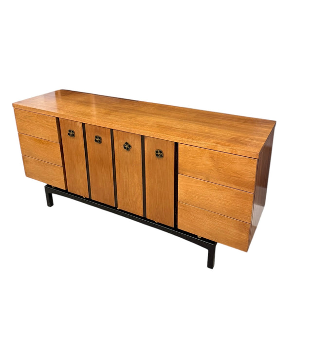 Vintage Mid Century Modern 9 Drawer Dresser by Hooker for Mainline Furniture