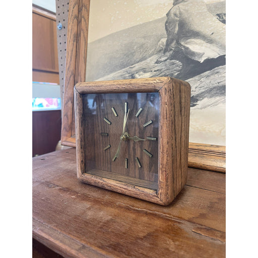 Vintage Mid Century Modern Clock