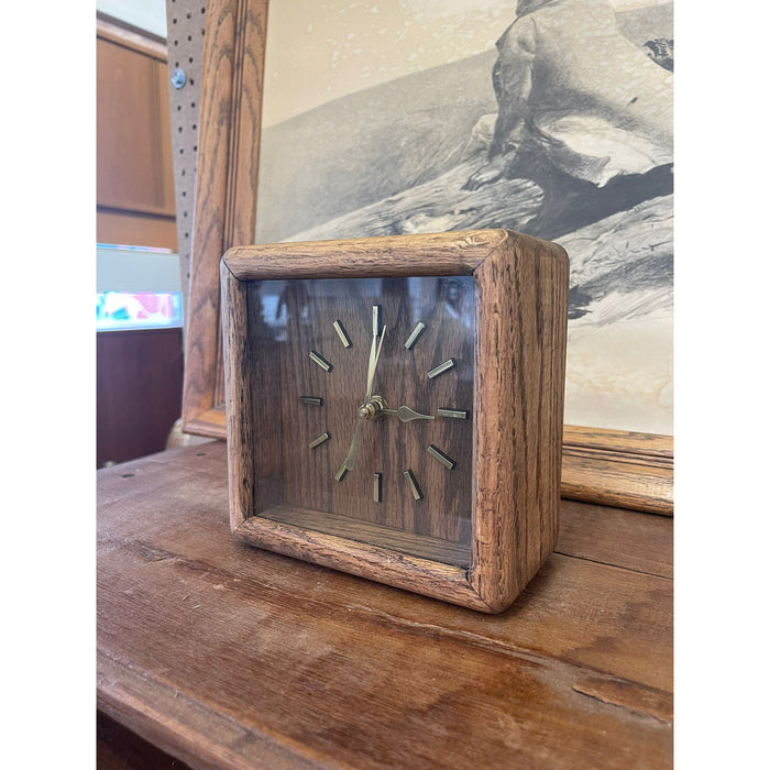 Vintage Mid Century Modern Clock