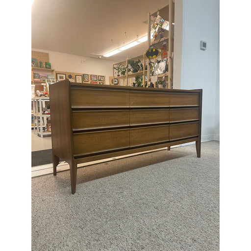 Vintage Mid Century Modern Dresser by United