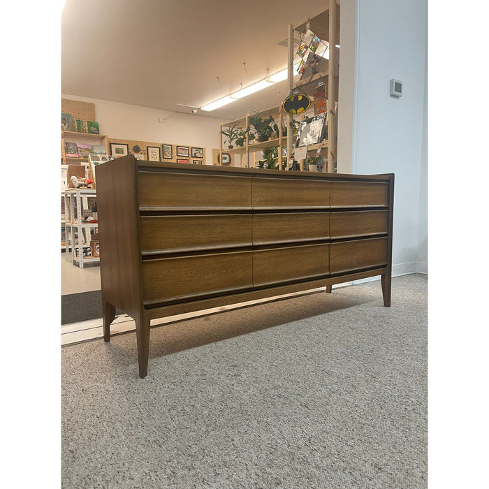 Vintage Mid Century Modern Dresser by United