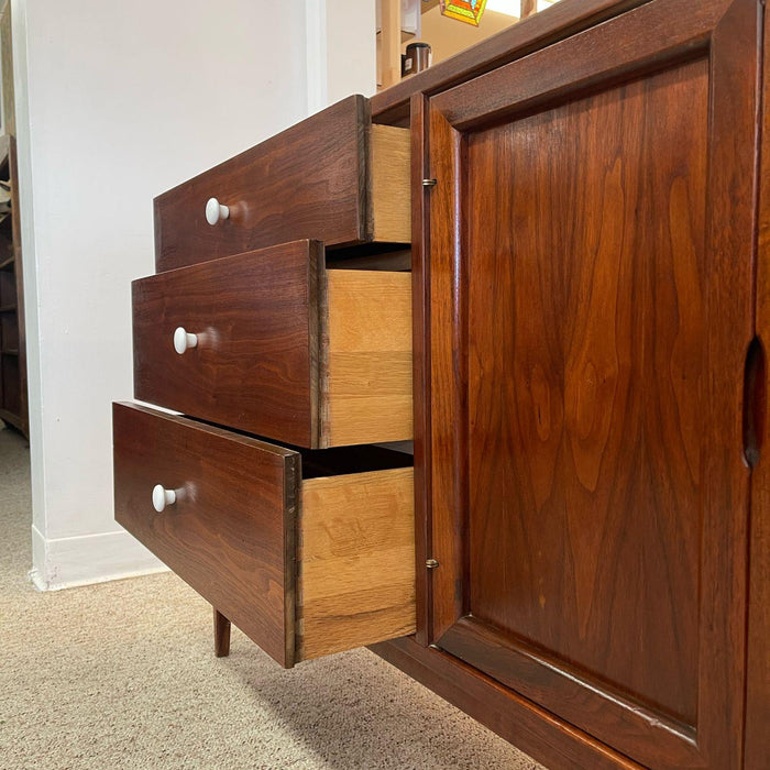 Vintage Mid Century Modern Drexel Style Walnut Toned Lowboy Credenza.