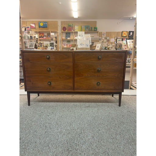 Vintage Mid Century Modern Six Drawer Dresser Dovetail Drawers.