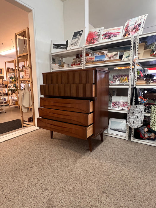 Vintage Mid Century Modern Solid Walnut Five Drawer Dresser With Solid Wood Bentwood Handles and Brutalist Accents