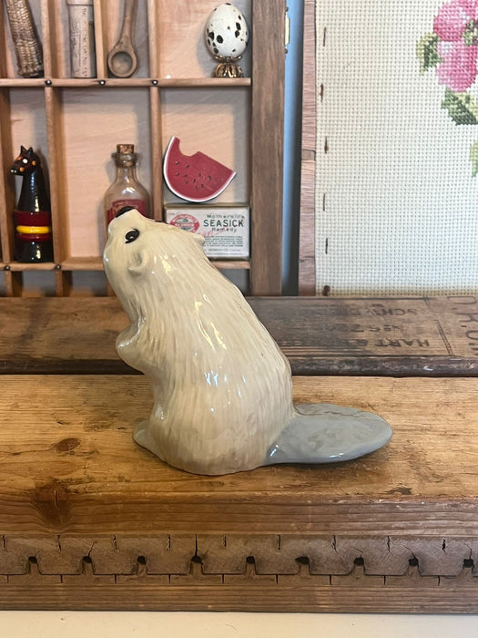 Vintage Signed 1958 Porcelain beaver Figurine.