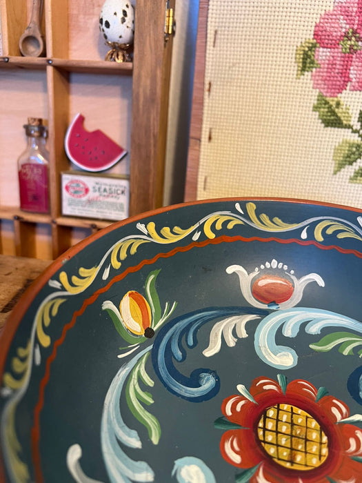 Vintage rosemaling Norwegian style handpainted wooden bowl