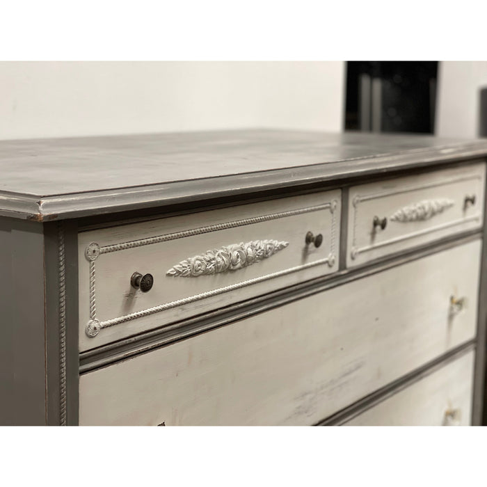 Antique Style Dresser Dovetail Drawers on Casters