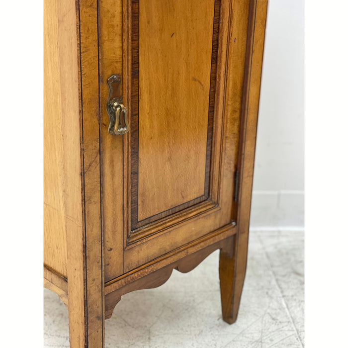 Edwardian Style End Table UK Import
