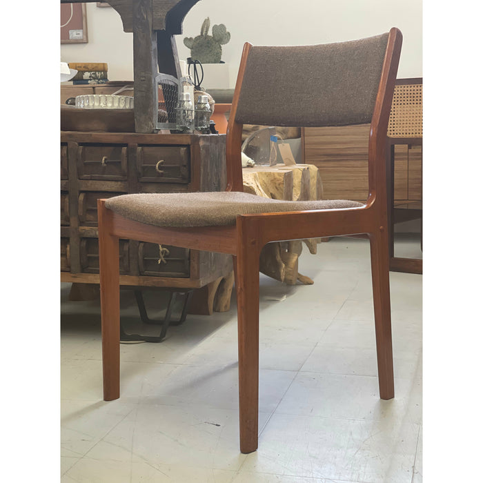 Vintage Mid Century Modern Chair