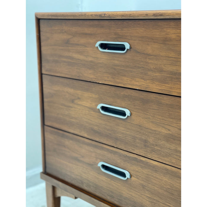Vintage Mid Century Modern Drexel Lowboy Dresser in Walnut Wood Tone with Dovetail Drawers and Original Hardware