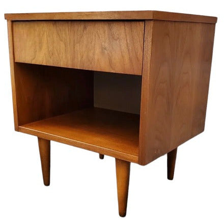 Vintage Mid Century Modern Walnut 1 Drawer Side Table Stand