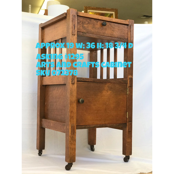 Vintage Solid Wood Arts and Crafts Mission Style Accent Side Table